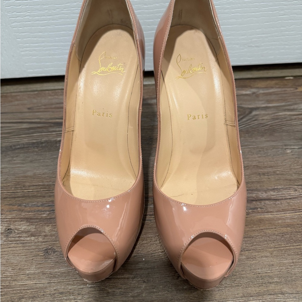 Christian Louboutin Women's Peep Toe Heels - Blush